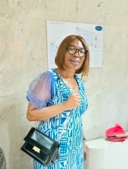 Profil de Suzanne, une femme célibataire de 58 ans à Yaoundé