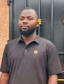 Profil de Oswald Florent, un homme célibataire de 28 ans à Cotonou