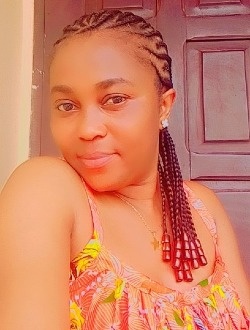 Profil de Rapha, une femme célibataire de 39 ans à Yaoundé