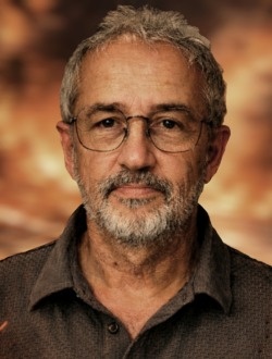 Profil de Pierre, un homme célibataire de 67 ans à Grimaud