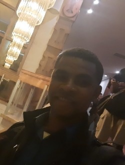 Profil de Felix, un homme célibataire de 38 ans à Antananarivo