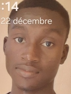 Profil de Emmanuel, un homme célibataire de 25 ans à Bingerville