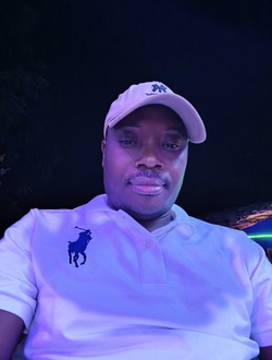 Profil de John, un homme célibataire de 39 ans à Porto-Novo