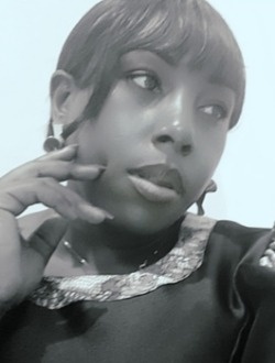 Profil de Caroline, une femme célibataire de 45 ans à Yaoundé