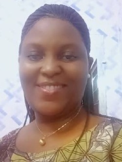 Profil de Judith, une femme célibataire de 35 ans à Abomey-Calavi