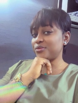 Profil de Hannah, une femme célibataire de 31 ans à Douala