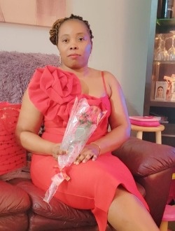 Profil de Raissa-Carolle, une femme célibataire de 35 ans à Québec