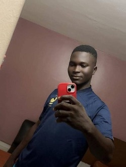 Profil de Karim, un homme célibataire de 18 ans à Abidjan