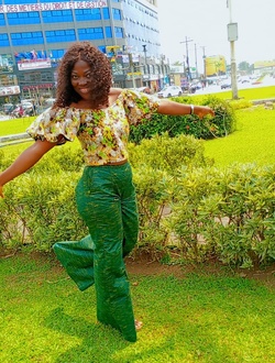 Profil de Belle, une femme célibataire de 36 ans à Douala