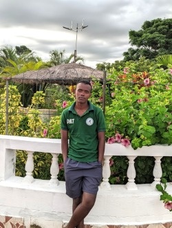 Profil de Carter, un homme célibataire de 24 ans à 67 Ha