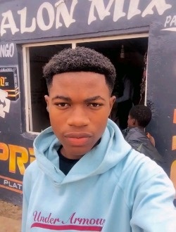 Profil de Jud, un homme célibataire de 20 ans à Kinshasa Nongo