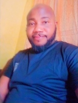 Profil de Alwalid, un homme célibataire de 40 ans à Ouagadougou