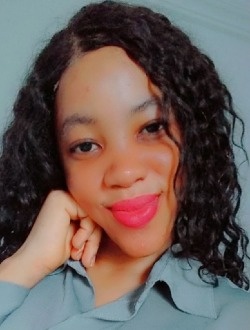 Profil de Fatoumata, une femme célibataire de 27 ans à Conakry