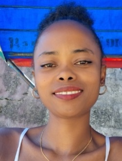 Profil de Anita, une femme célibataire de 35 ans à Toamasina