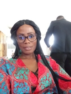 Profil de Diane, une femme célibataire de 45 ans à Grand-Bassam