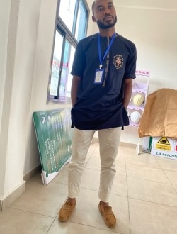 Profil de Mike, un homme célibataire de 34 ans à Edéa