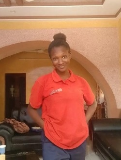 Profil de Dorine, une femme célibataire de 19 ans à Wapassi