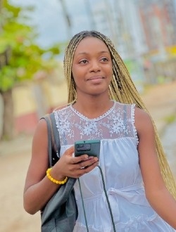 Profil de Mercia, une femme célibataire de 21 ans à Pointe-Noire