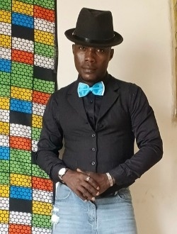 Profil de Ange, un homme célibataire de 36 ans à Abidjan