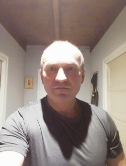 Profil de Mirek, un homme célibataire de 52 ans à Espalion
