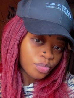 Profil de Sonia, une femme célibataire de 26 ans à Alger Plage