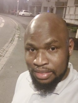 Profil de Baba, un homme célibataire de 30 ans à Angers