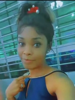 Profil de Armelle, une femme célibataire de 36 ans à Douala