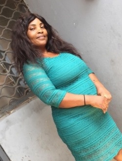 Profil de Béatrice, une femme célibataire de 43 ans à Aba