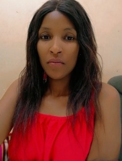 Profil de Dado, une femme célibataire de 34 ans à Ouagadougou