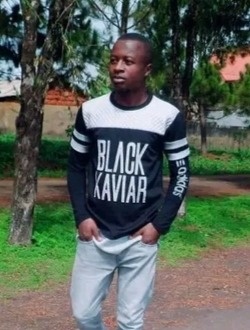 Profil de Alex, un homme célibataire de 27 ans à Yaoundé