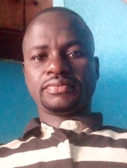 Profil de Isaac, un homme célibataire de 42 ans à Yopougon