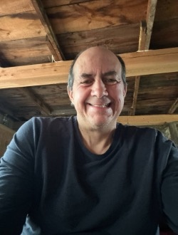 Profil de Charles, un homme célibataire de 61 ans à Laval