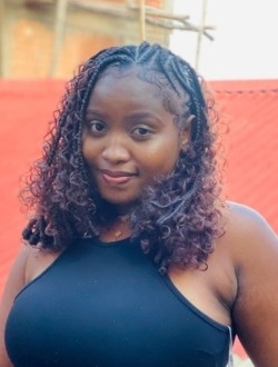 Profil de Juliana, une femme célibataire de 20 ans à Antaboara