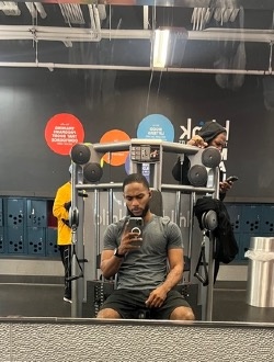 Profil de Chris, un homme célibataire de 27 ans à Queens