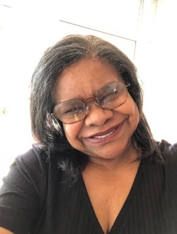 Profil de Melaine, une femme célibataire de 70 ans à Sainte-Foy-lès-Lyon