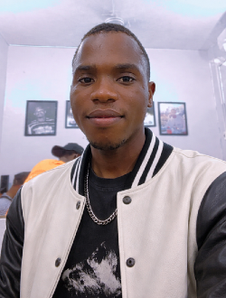 Profil de Michaël, un homme célibataire de 24 ans à Abomey-Calavi