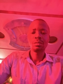 Profil de Wilfried, un homme célibataire de 38 ans à Abomey-Calavi