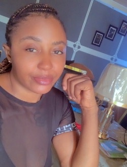 Profil de Sara, une femme célibataire de 31 ans à Douala