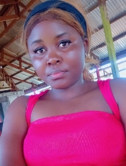 Profil de Leila, une femme célibataire de 29 ans à Douala