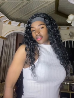 Profil de Salma, une femme célibataire de 21 ans à Aba