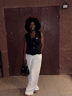 Profil de Marlaine, une femme célibataire de 26 ans à Ababa