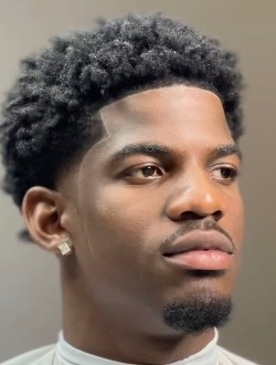 Profil de Lino, un homme célibataire de 31 ans à Montréal-Ouest