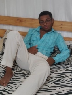 Profil de Robson, un homme célibataire de 19 ans à 1ER Arrondissement