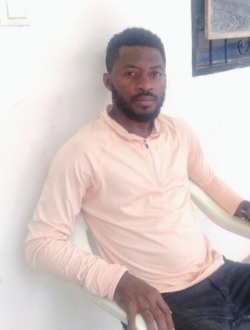 Profil de Raphael, un homme célibataire de 28 ans à Yaoundé