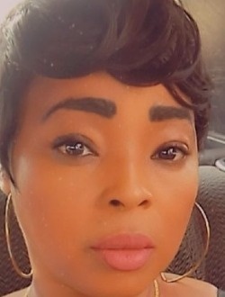 Profil de Tout Moi, une femme célibataire de 40 ans à Abata