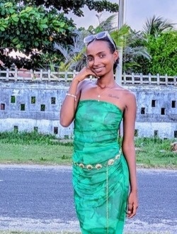 Profil de Oxilia, une femme célibataire de 20 ans à Sambava