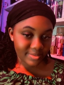 Profil de Daniela, une femme célibataire de 23 ans à Yaoundé