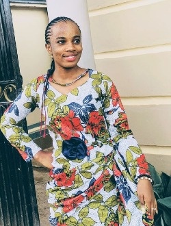 Profil de Joy, une femme célibataire de 22 ans à Kinshasa