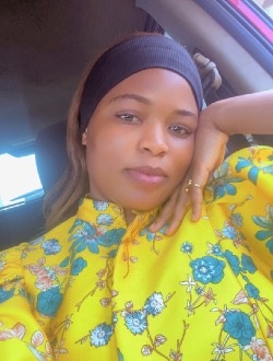 Profil de Lafleur, une femme célibataire de 27 ans à Yaoundé