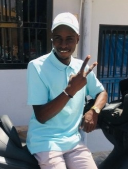 Profil de Dylane, un homme célibataire de 28 ans à Libreville